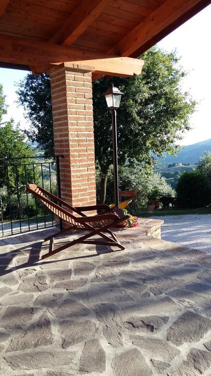 Agriturismo Il Melo Valfabbrica Eksteriør billede